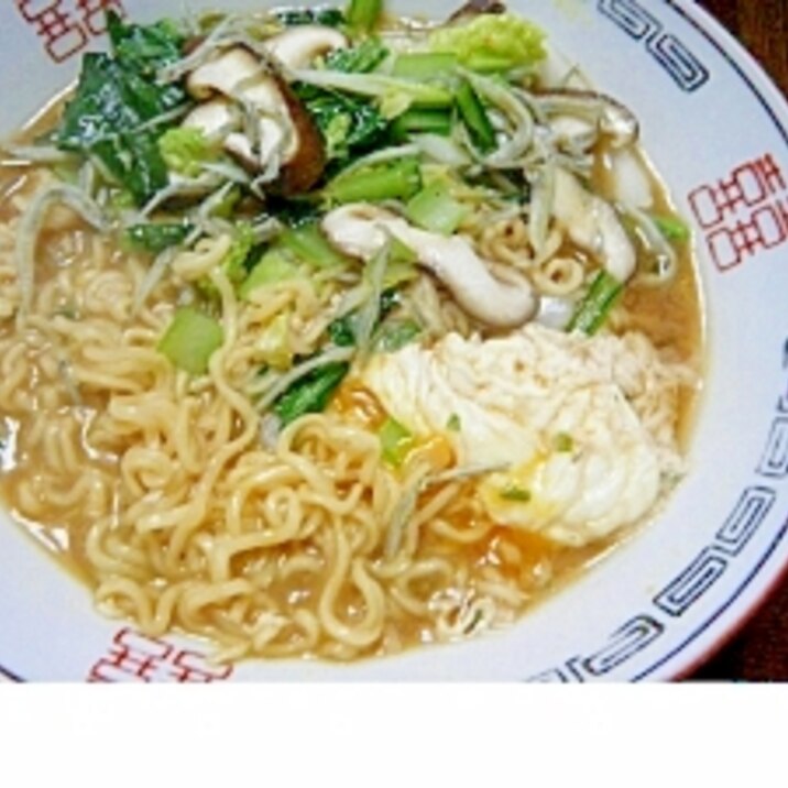 栄養満点！じゃこいり味噌ラーメン